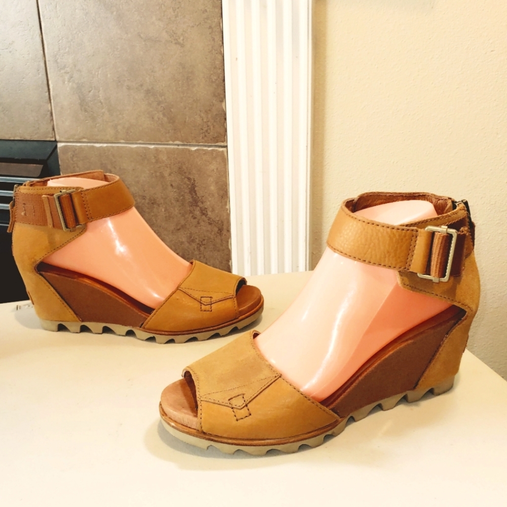 SOREL Joanie Heel Zip Wedge Leather Ankle Sandals